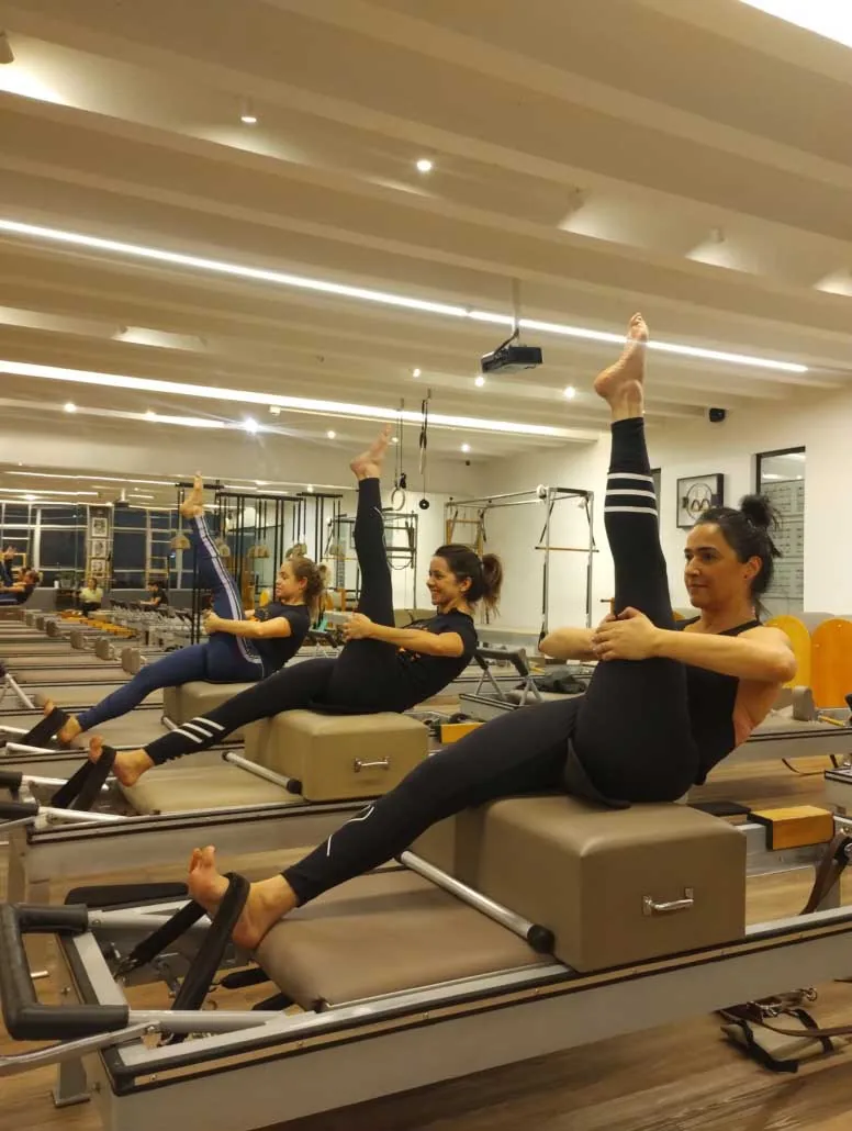 Dra. Sarah da Costa - Pilates e Fisioterapia